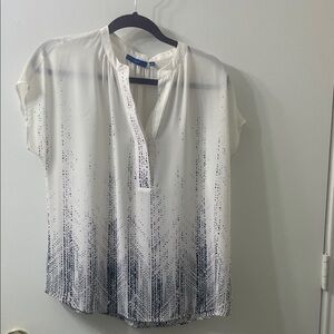 Apt. 9 White and Navy Blouse